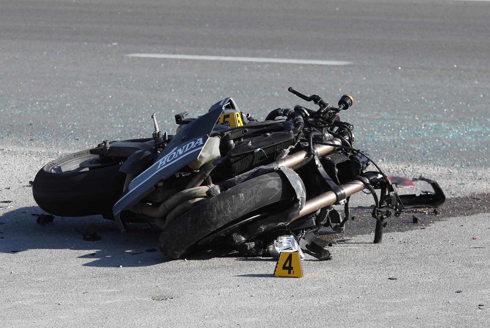 U prometnoj nereći kod Brodarice teško stradao motociklist U prometnoj nereći kod Brodarice teško stradao motociklist