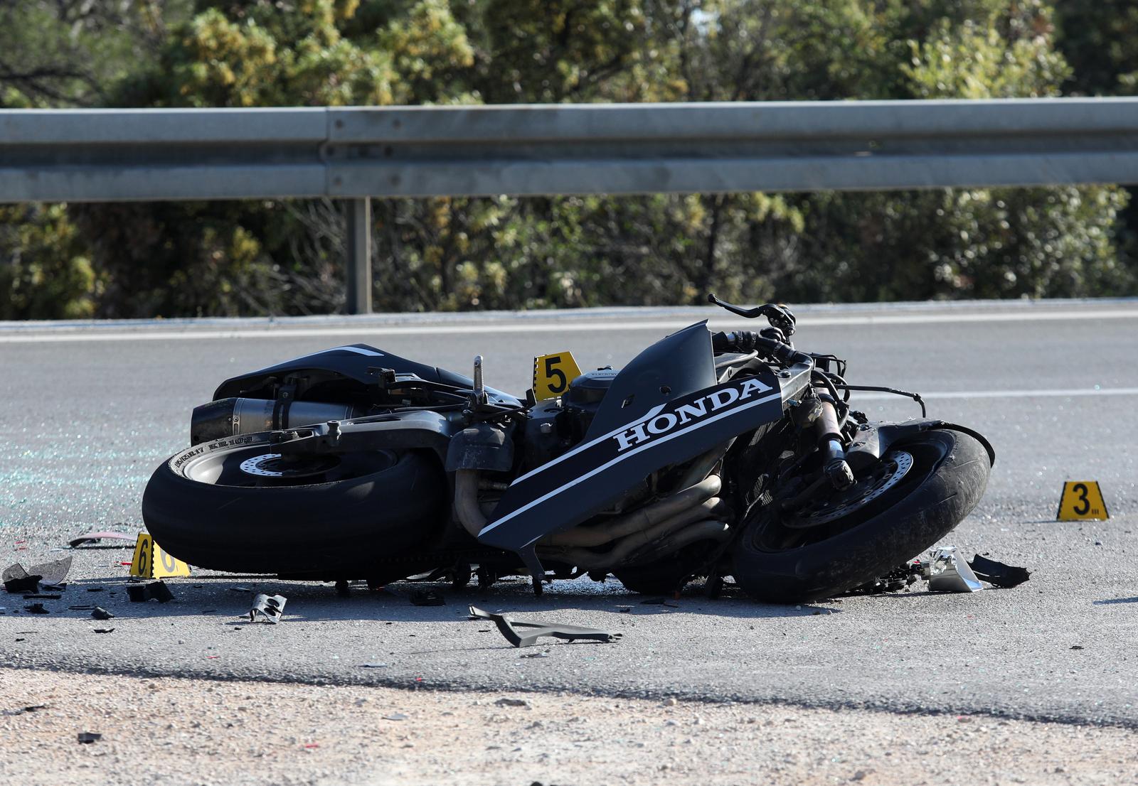 U prometnoj nereći kod Brodarice teško stradao motociklist U prometnoj nereći kod Brodarice teško stradao motociklist