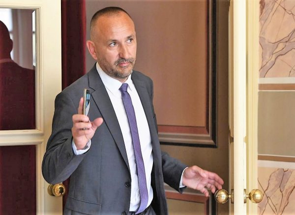 Šibenik: Zekanović izašao iz dvorane kada je Milanović započeo govor