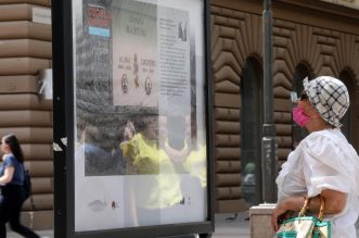 Rijeka: Na Korzu otvorena je izložba 16 fotografija grobnih mjesta umjetnika Rijeka: Na Korzu otvorena je izložba 16 fotografija grobnih mjesta umjetnika