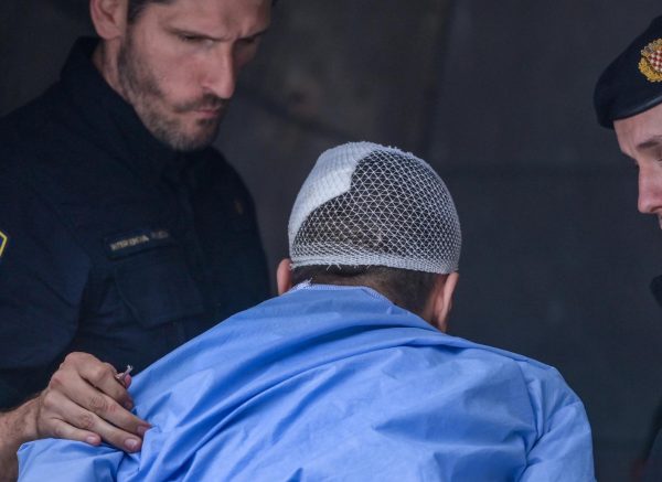 Velika Gorica: Navijači koji su sudjelovali u neredima na A1 dovezeni na Županijski sud