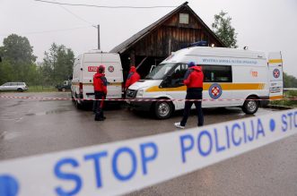 Pripadnici HGSS-a nedaleko Slunja organiziraju potragu za nestalom Cessnom Pripadnici HGSS-a nedaleko Slunja organiziraju potragu za nestalom Cessnom