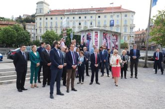 Polaganje-vijenaca-povodom-obilježavanja-Dana-oslobođenja-Rijeke-5 Polaganje-vijenaca-povodom-obilježavanja-Dana-oslobođenja-Rijeke-5