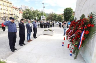Polaganje-vijenaca-povodom-obilježavanja-Dana-oslobođenja-Rijeke-8 Polaganje-vijenaca-povodom-obilježavanja-Dana-oslobođenja-Rijeke-8