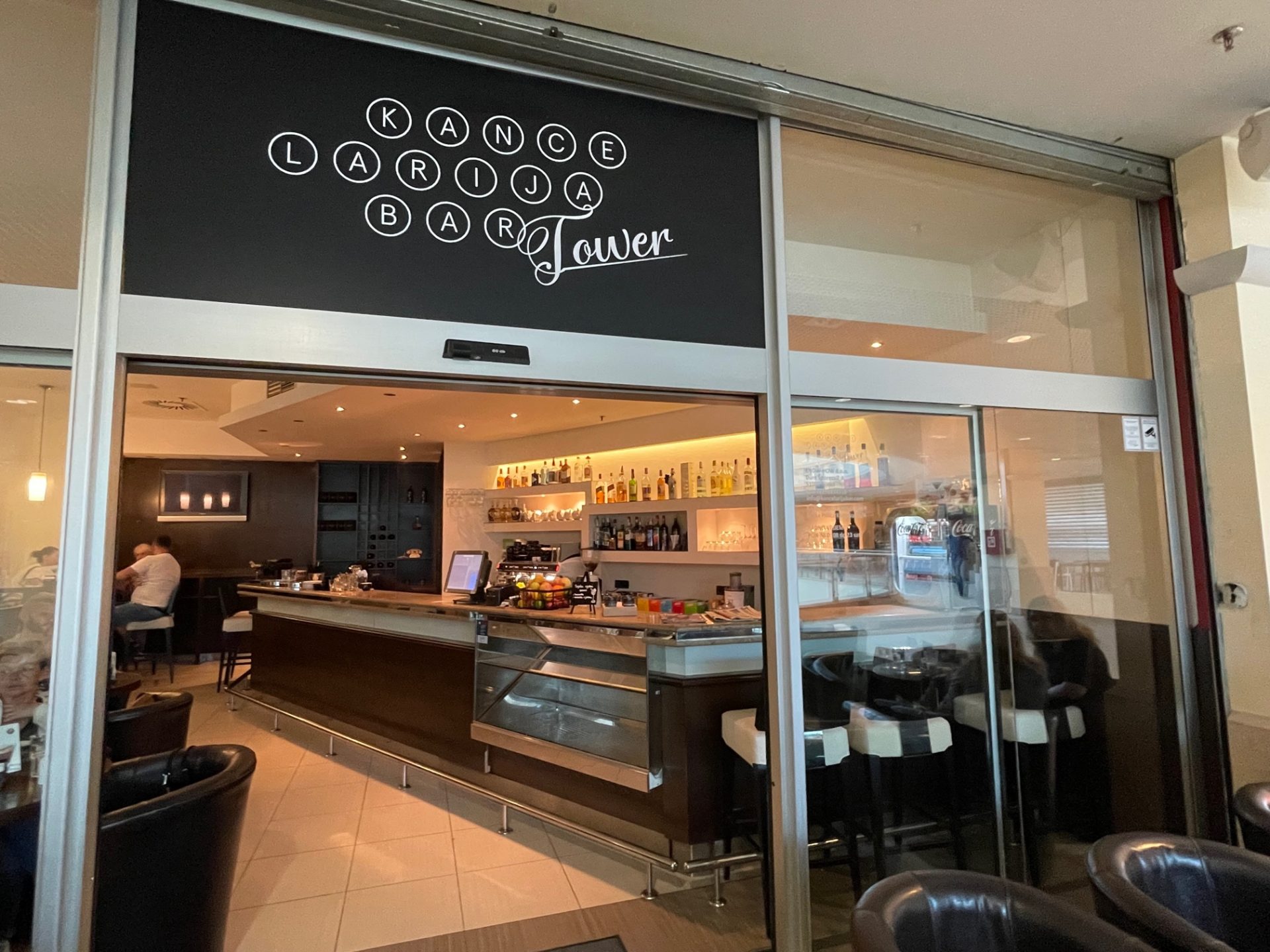 kancelarija bar 1