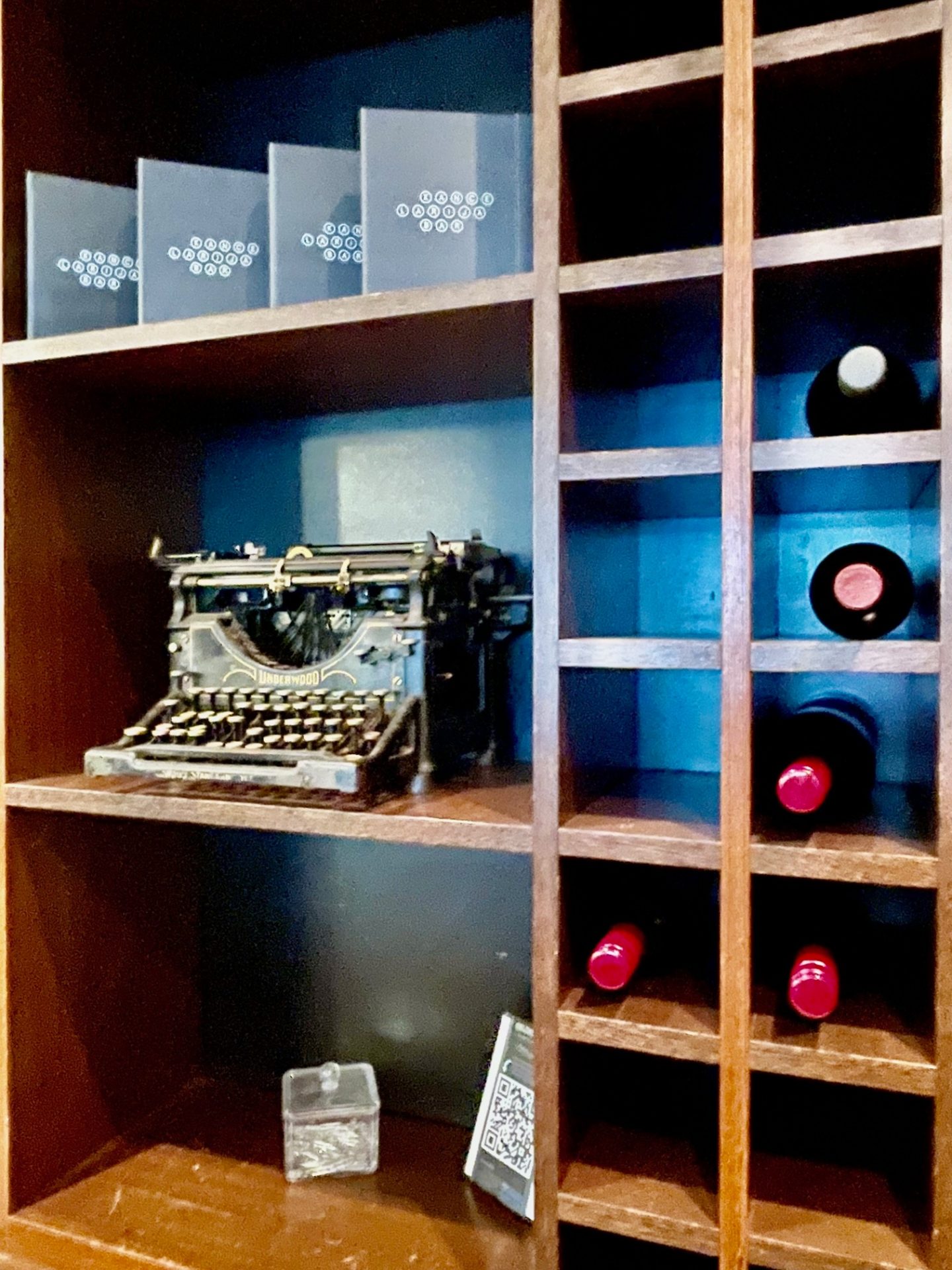 kancelarija bar 12