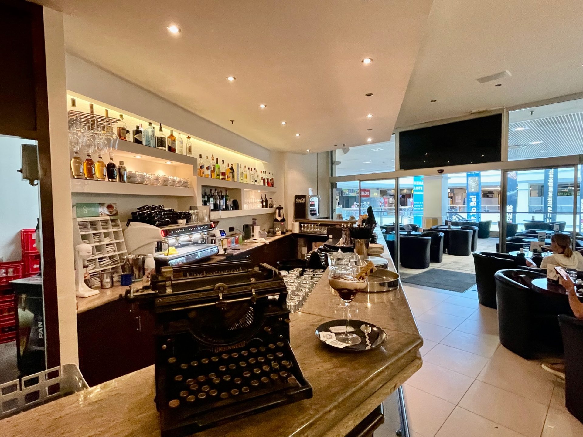 kancelarija bar 16