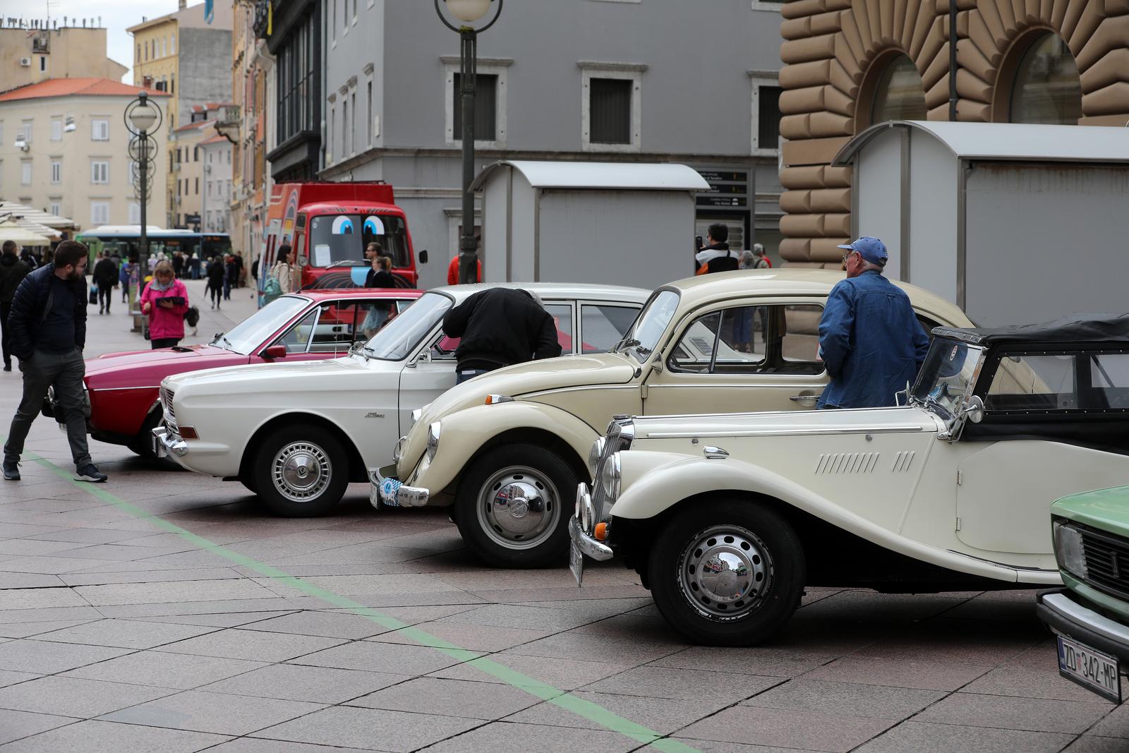 26. međunarodni susret Oldtimer Auto Rally Rijeka 2022. startao je ne Korzu 26. međunarodni susret Oldtimer Auto Rally Rijeka 2022. startao je ne Korzu