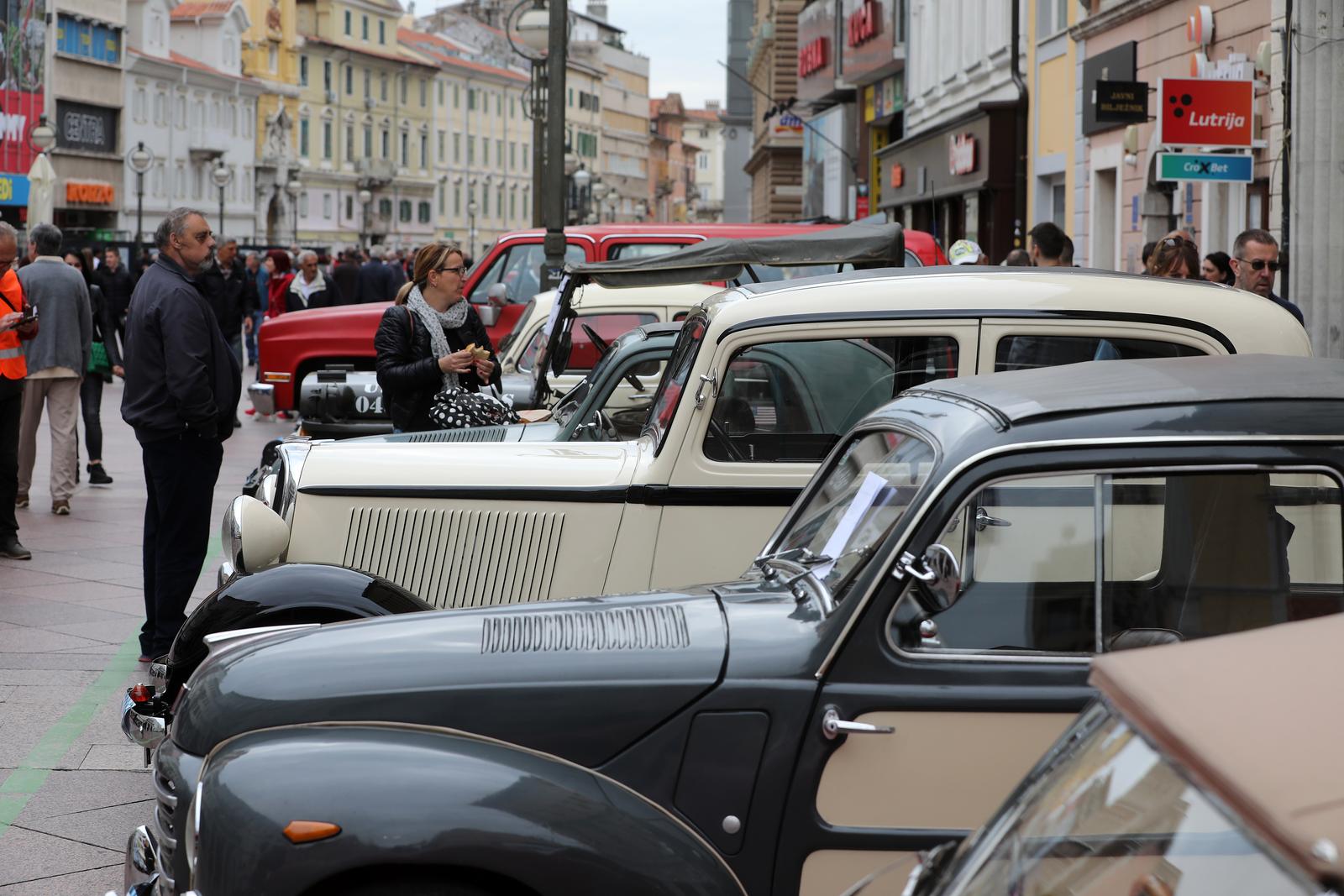 26. međunarodni susret Oldtimer Auto Rally Rijeka 2022. startao je ne Korzu 26. međunarodni susret Oldtimer Auto Rally Rijeka 2022. startao je ne Korzu