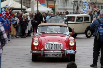 26. međunarodni susret Oldtimer Auto Rally Rijeka 2022. startao je ne Korzu 26. međunarodni susret Oldtimer Auto Rally Rijeka 2022. startao je ne Korzu