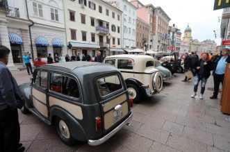 26. međunarodni susret Oldtimer Auto Rally Rijeka 2022. startao je ne Korzu 26. međunarodni susret Oldtimer Auto Rally Rijeka 2022. startao je ne Korzu