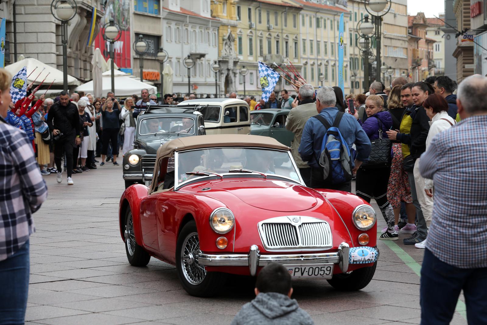 26. međunarodni susret Oldtimer Auto Rally Rijeka 2022. startao je ne Korzu 26. međunarodni susret Oldtimer Auto Rally Rijeka 2022. startao je ne Korzu