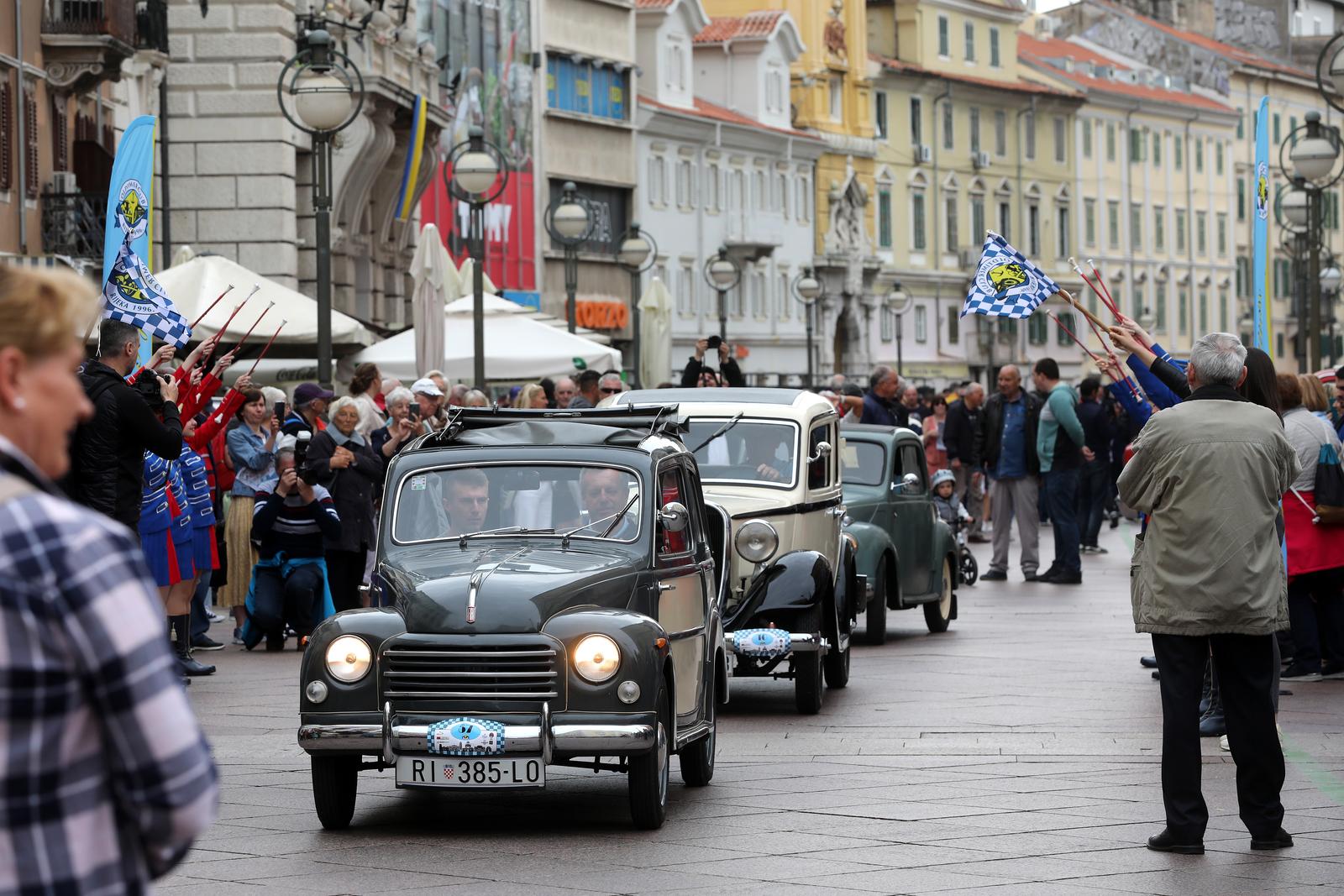 26. međunarodni susret Oldtimer Auto Rally Rijeka 2022. startao je ne Korzu 26. međunarodni susret Oldtimer Auto Rally Rijeka 2022. startao je ne Korzu