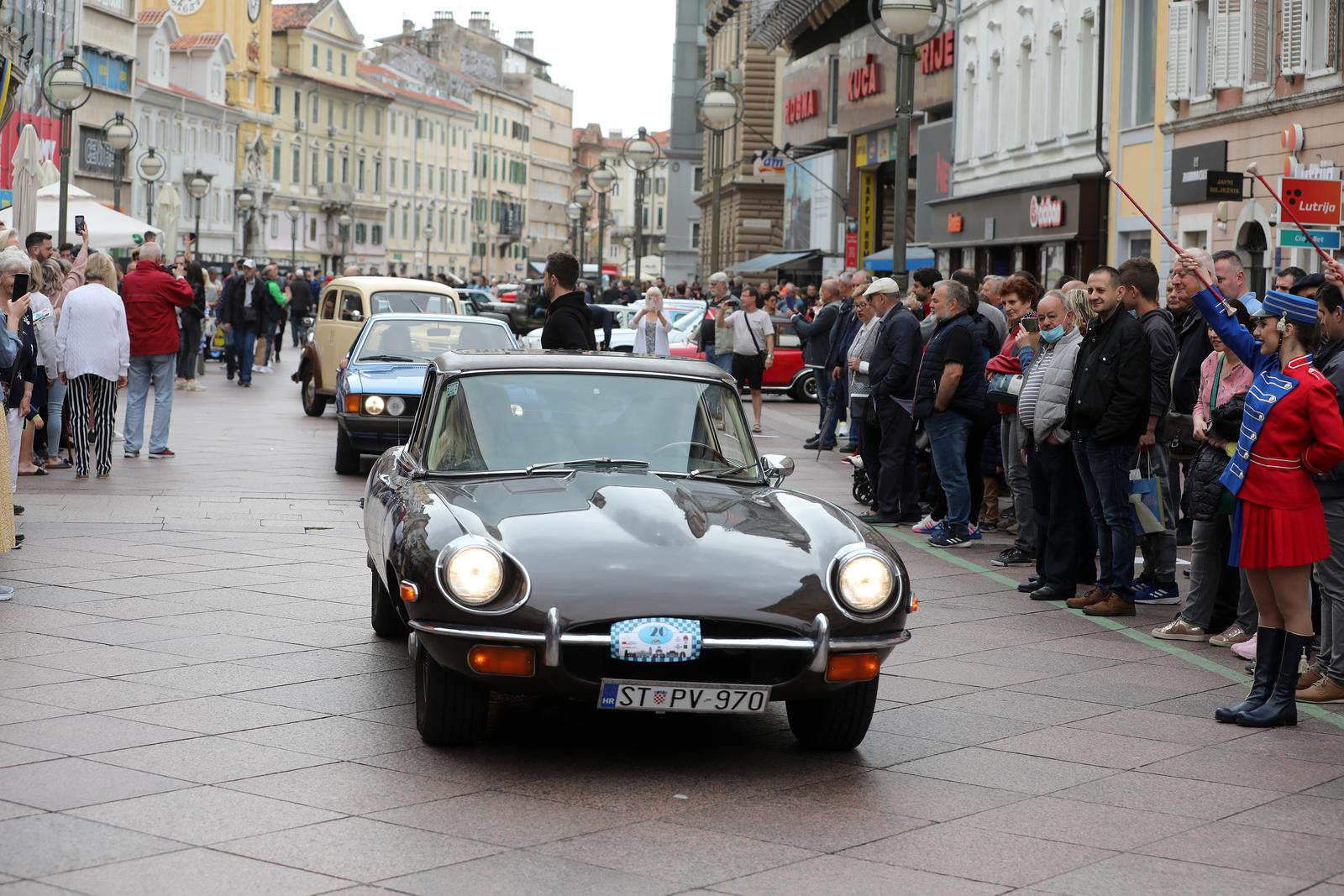 26. međunarodni susret Oldtimer Auto Rally Rijeka 2022. startao je ne Korzu 26. međunarodni susret Oldtimer Auto Rally Rijeka 2022. startao je ne Korzu