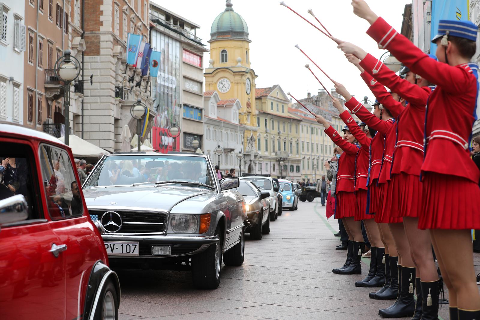 26. međunarodni susret Oldtimer Auto Rally Rijeka 2022. startao je ne Korzu 26. međunarodni susret Oldtimer Auto Rally Rijeka 2022. startao je ne Korzu