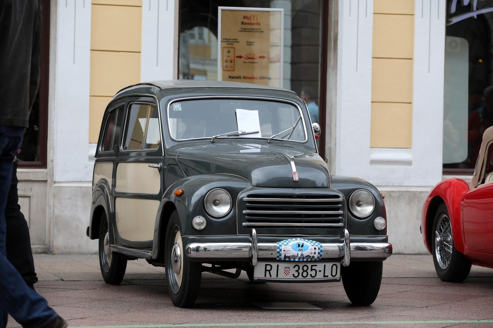 26. međunarodni susret Oldtimer Auto Rally Rijeka 2022. startao je ne Korzu 26. međunarodni susret Oldtimer Auto Rally Rijeka 2022. startao je ne Korzu
