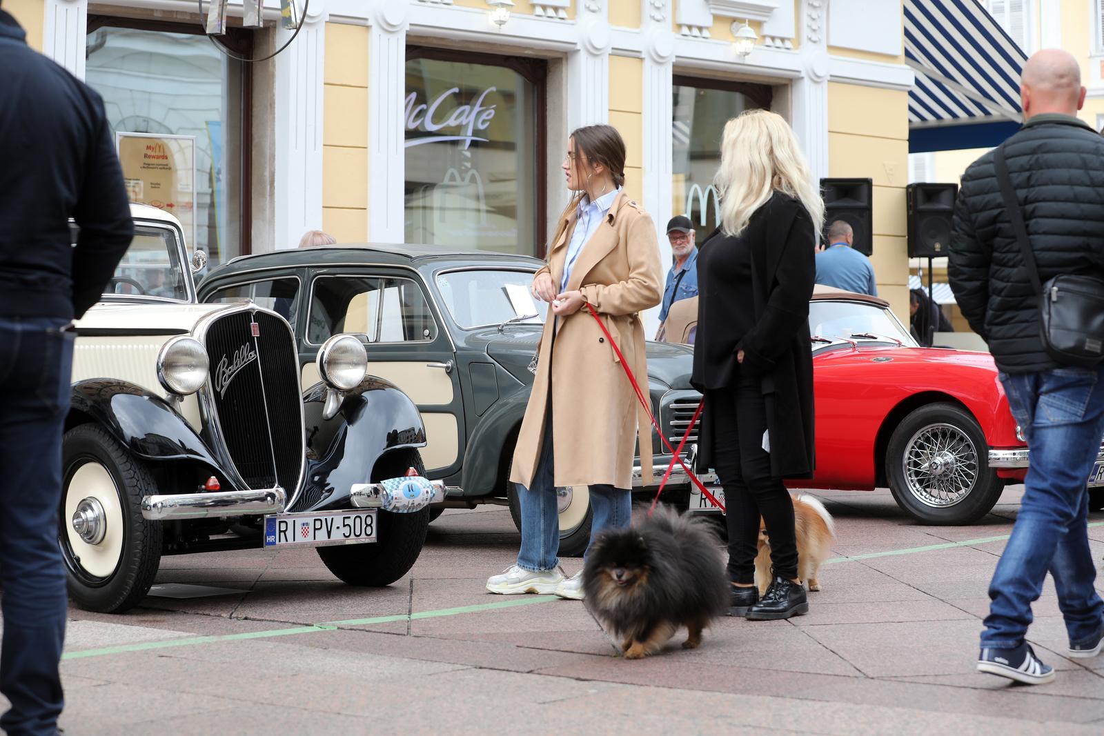 26. međunarodni susret Oldtimer Auto Rally Rijeka 2022. startao je ne Korzu 26. međunarodni susret Oldtimer Auto Rally Rijeka 2022. startao je ne Korzu