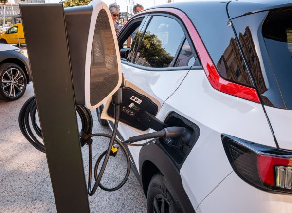 Električni automobili Korzo-6