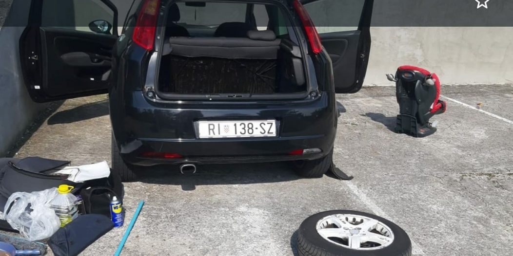 FIAT GRANDE PUNTO NESTAO KRNJEVO 2022 FIAT GRANDE PUNTO NESTAO KRNJEVO 2022