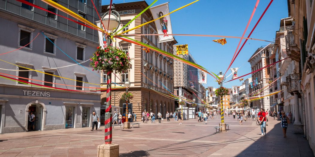 Ilustrativna Rijeka Korzo-7 Ilustrativna Rijeka Korzo-7