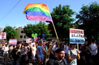 Zagreb: 21. Povorka ponosa pod sloganom “Dajte nam naša četiri zida!” Zagreb: 21. Povorka ponosa pod sloganom “Dajte nam naša četiri zida!”