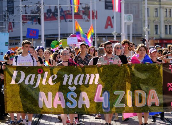 Zagreb: 21. Povorka ponosa pod sloganom “Dajte nam naša četiri zida!”