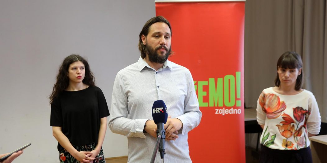 Rijeka: Konferencija za medije članova stranke Možemo! Rijeka: Konferencija za medije članova stranke Možemo!
