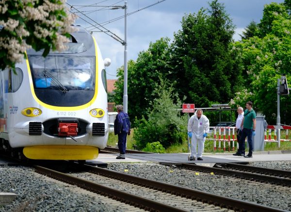 Zagreb: Jedna osoba poginula u naletu vlaka u Trnavi