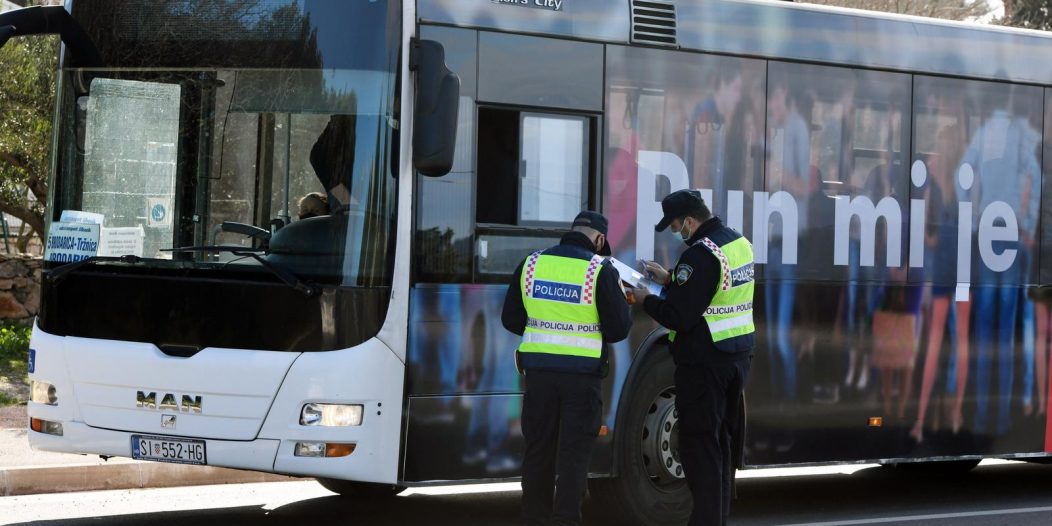 Šibenik: Akcija Roadpol – pojačan nadzor teretnih vozila i autobusa provodi se u cijeloj Europskoj uniji Šibenik: Akcija Roadpol – pojačan nadzor teretnih vozila i autobusa provodi se u cijeloj Europskoj uniji
