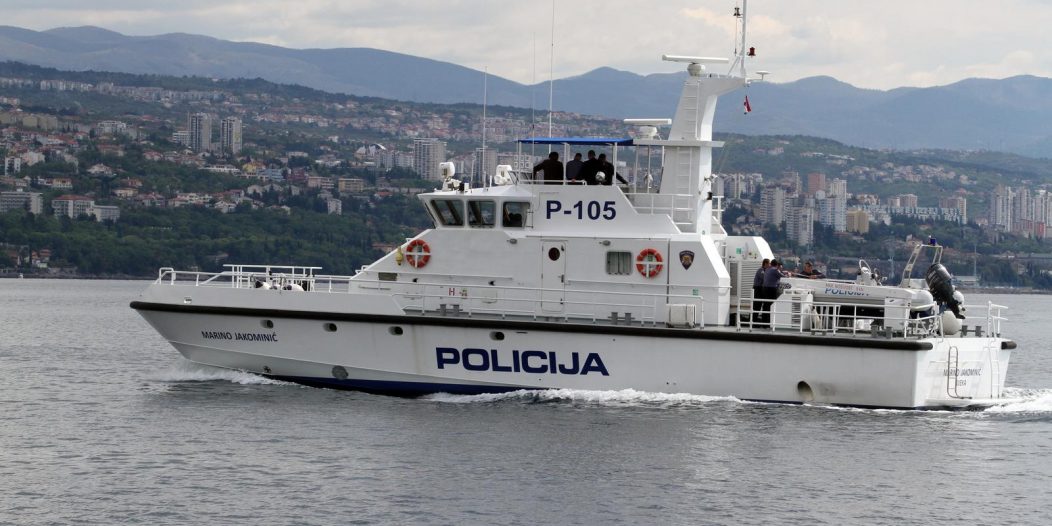 Rijeka: Policijski brod Pomorske policije Marino Jakomini? u ophodnji Kvarnerskim zaljevom Rijeka: Policijski brod Pomorske policije Marino Jakomini? u ophodnji Kvarnerskim zaljevom