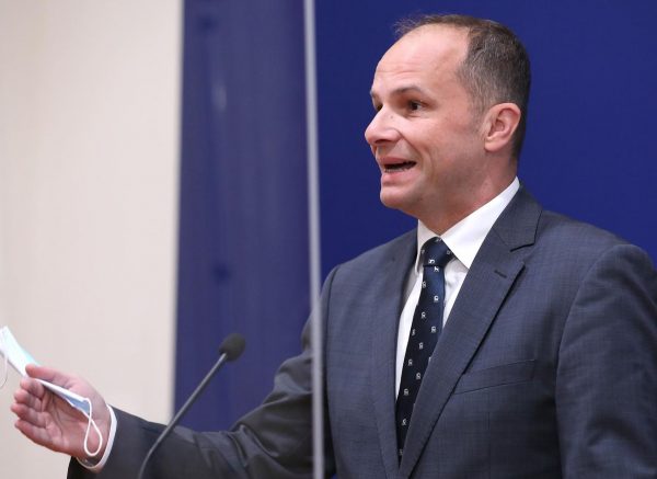 Zagreb: Siniša Hajdaš Dončić i Mirela Ahmetović o rastu cijena i troškova u Hrvatskoj