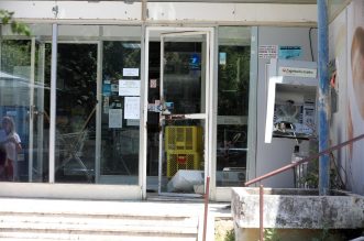 Rijeka: U ranim jutarnjim satima raznesen je bankomat Zagrebačke banke Rijeka: U ranim jutarnjim satima raznesen je bankomat Zagrebačke banke