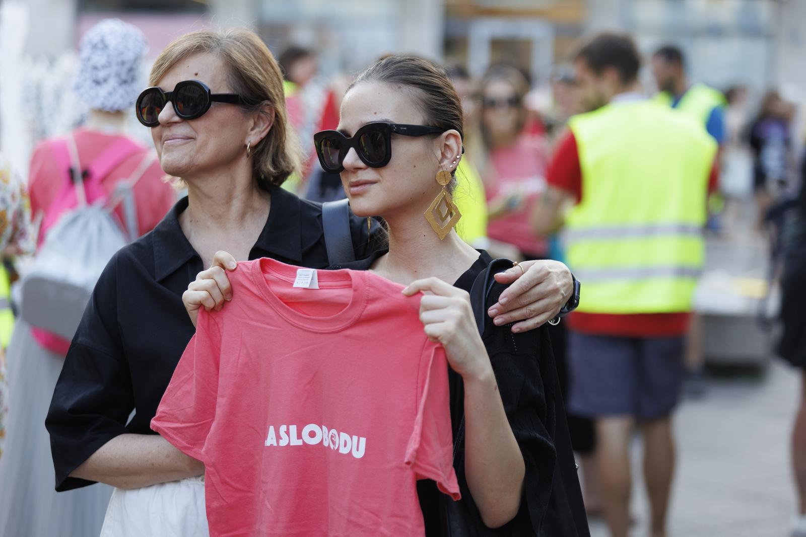 Rijeka: Mirno prosvjedno okupljanje “Hod za slobodu” Rijeka: Mirno prosvjedno okupljanje “Hod za slobodu”