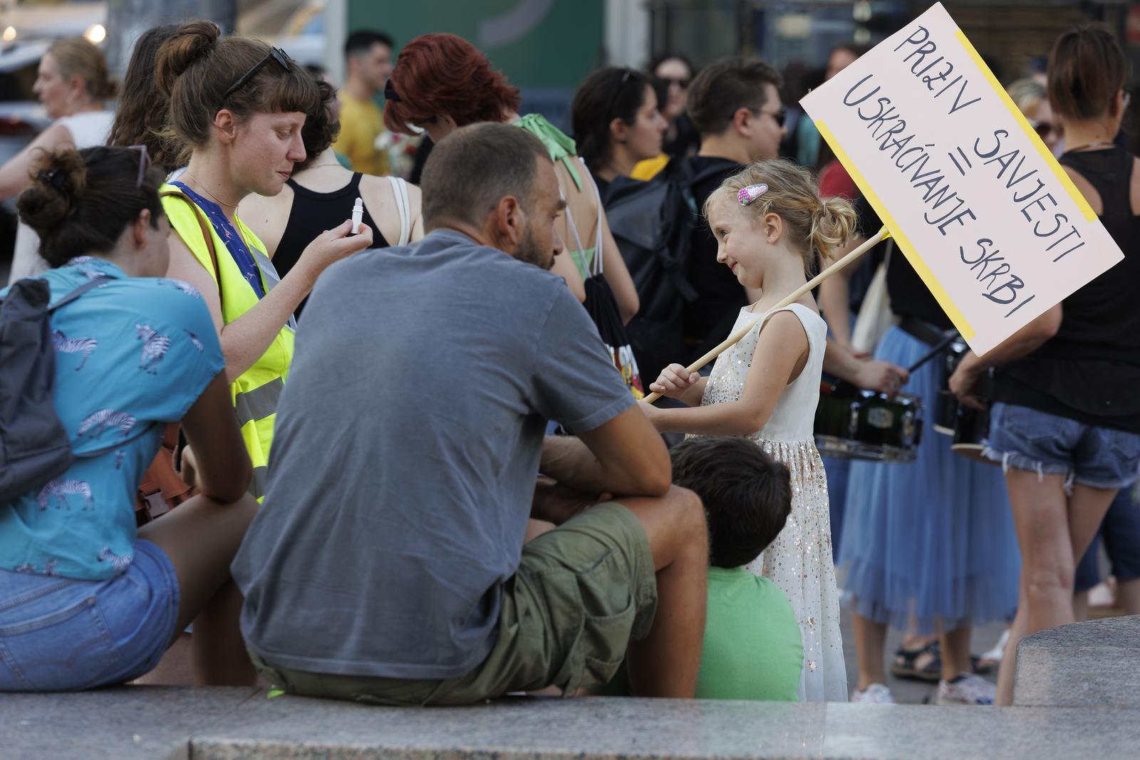Rijeka: Mirno prosvjedno okupljanje “Hod za slobodu” Rijeka: Mirno prosvjedno okupljanje “Hod za slobodu”