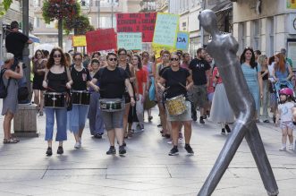 Rijeka: Mirno prosvjedno okupljanje “Hod za slobodu” Rijeka: Mirno prosvjedno okupljanje “Hod za slobodu”