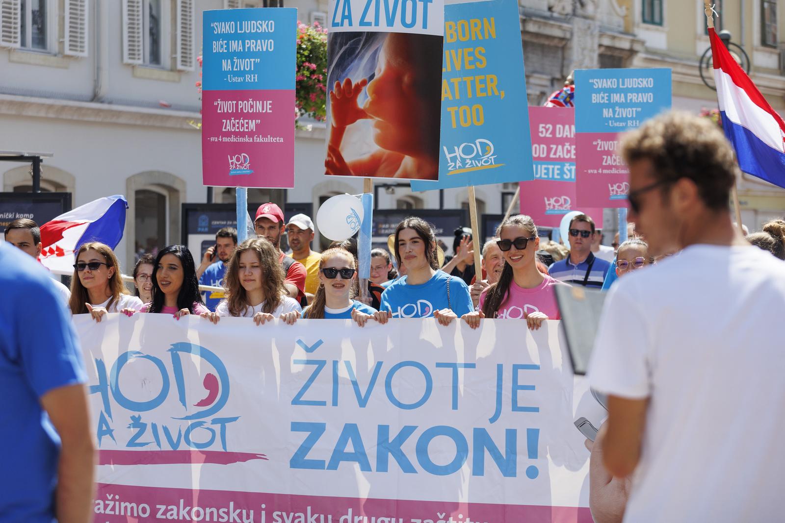 U Rijeci održan Hod za život pod nazivom “Život je zako” U Rijeci održan Hod za život pod nazivom “Život je zako”