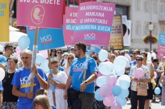 U Rijeci održan Hod za život pod nazivom “Život je zako” U Rijeci održan Hod za život pod nazivom “Život je zako”