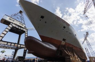 U riječkom brodogradilištu 3. Maj u more porinut kruzer za australskog naručitelja U riječkom brodogradilištu 3. Maj u more porinut kruzer za australskog naručitelja