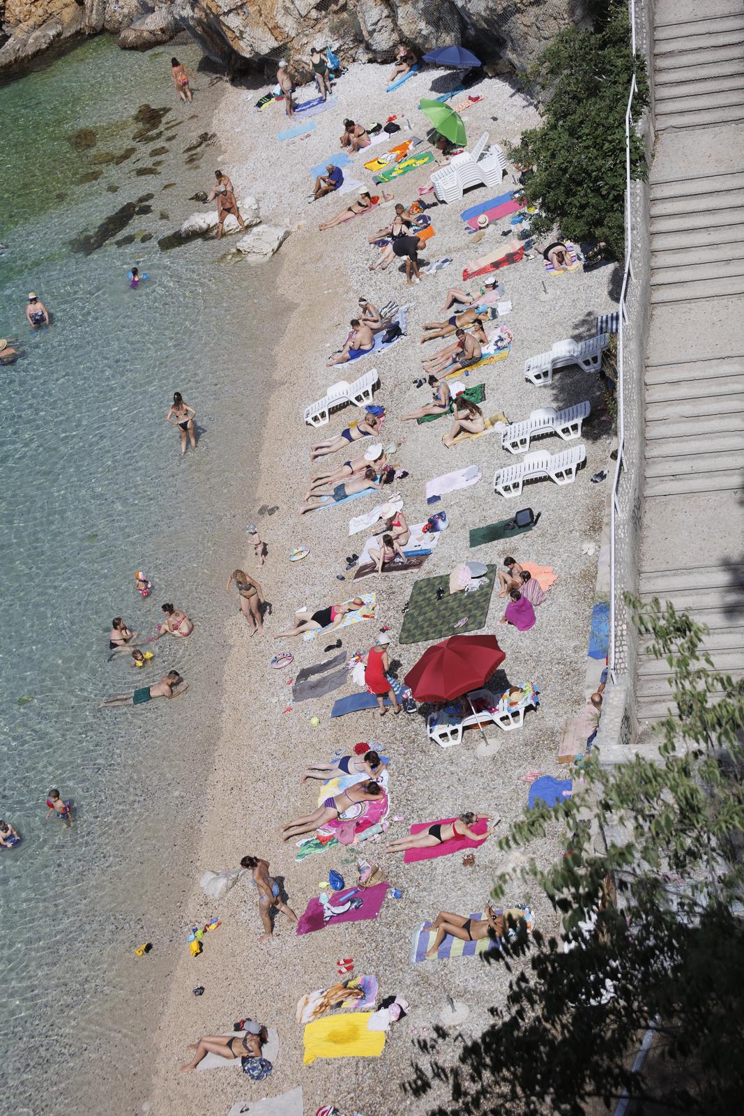 Rijeka: Plaža Sablićevo od jutra je puna kupača