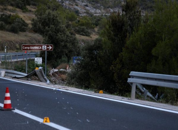Jedna osoba poginula u slijetanju vozila u Šparadićima, policijski očevid u tijeku
