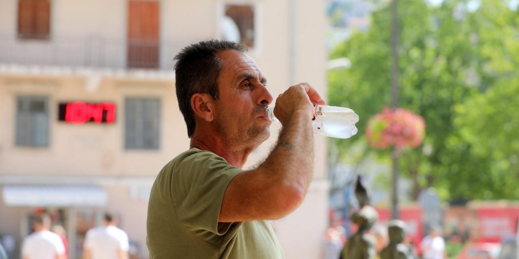 Vrućine na ulicama grada Rijeke Vrućine na ulicama grada Rijeke