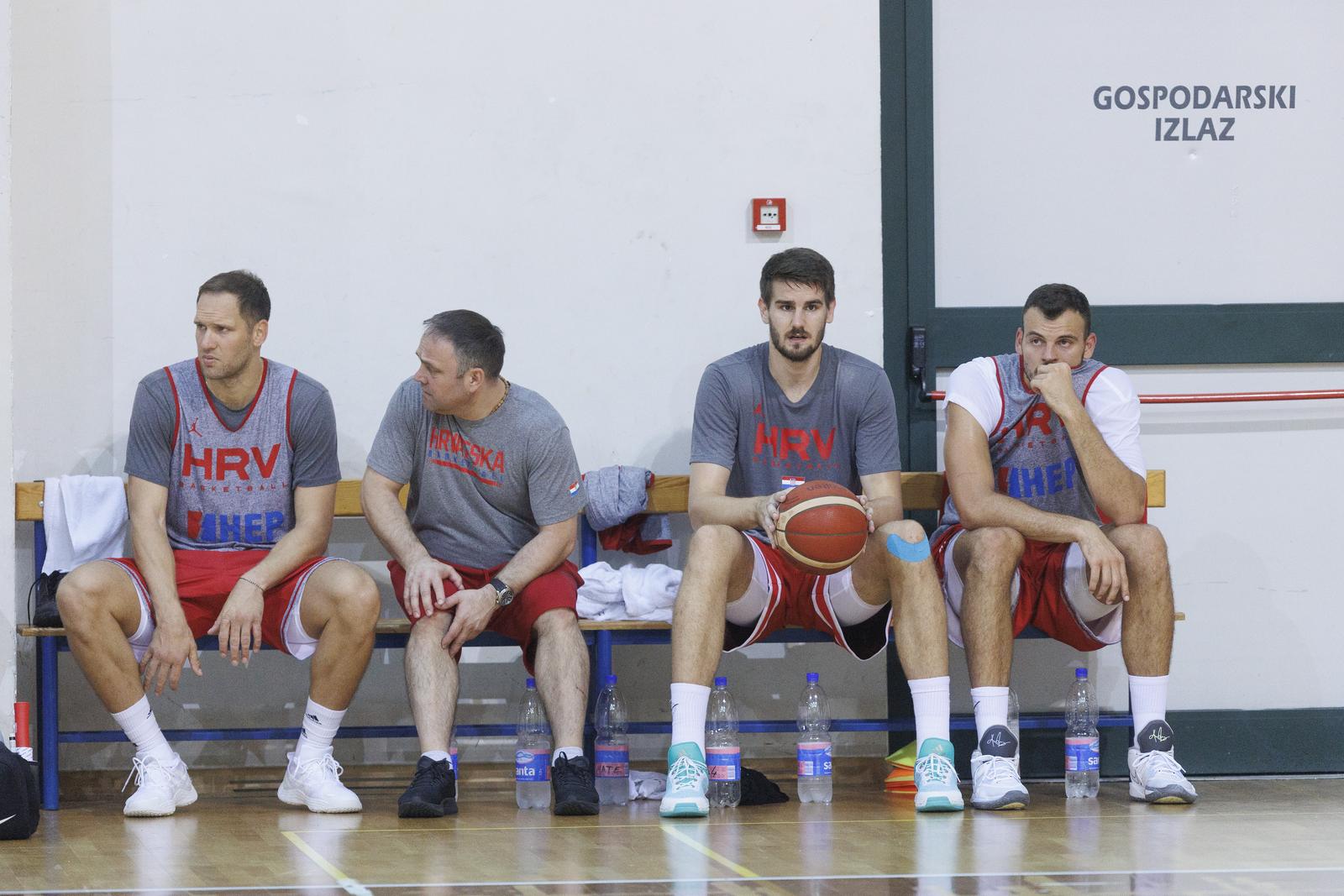 Opatija: Trening hrvatskih košarkaša uoči kvalifikacijske utakmice za Svjetsko prvenstvo protiv Finske Opatija: Trening hrvatskih košarkaša uoči kvalifikacijske utakmice za Svjetsko prvenstvo protiv Finske