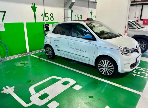 električni auto punjenje 2