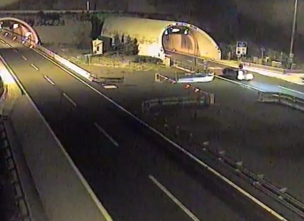 tunel sveti rok suprotan smjer
