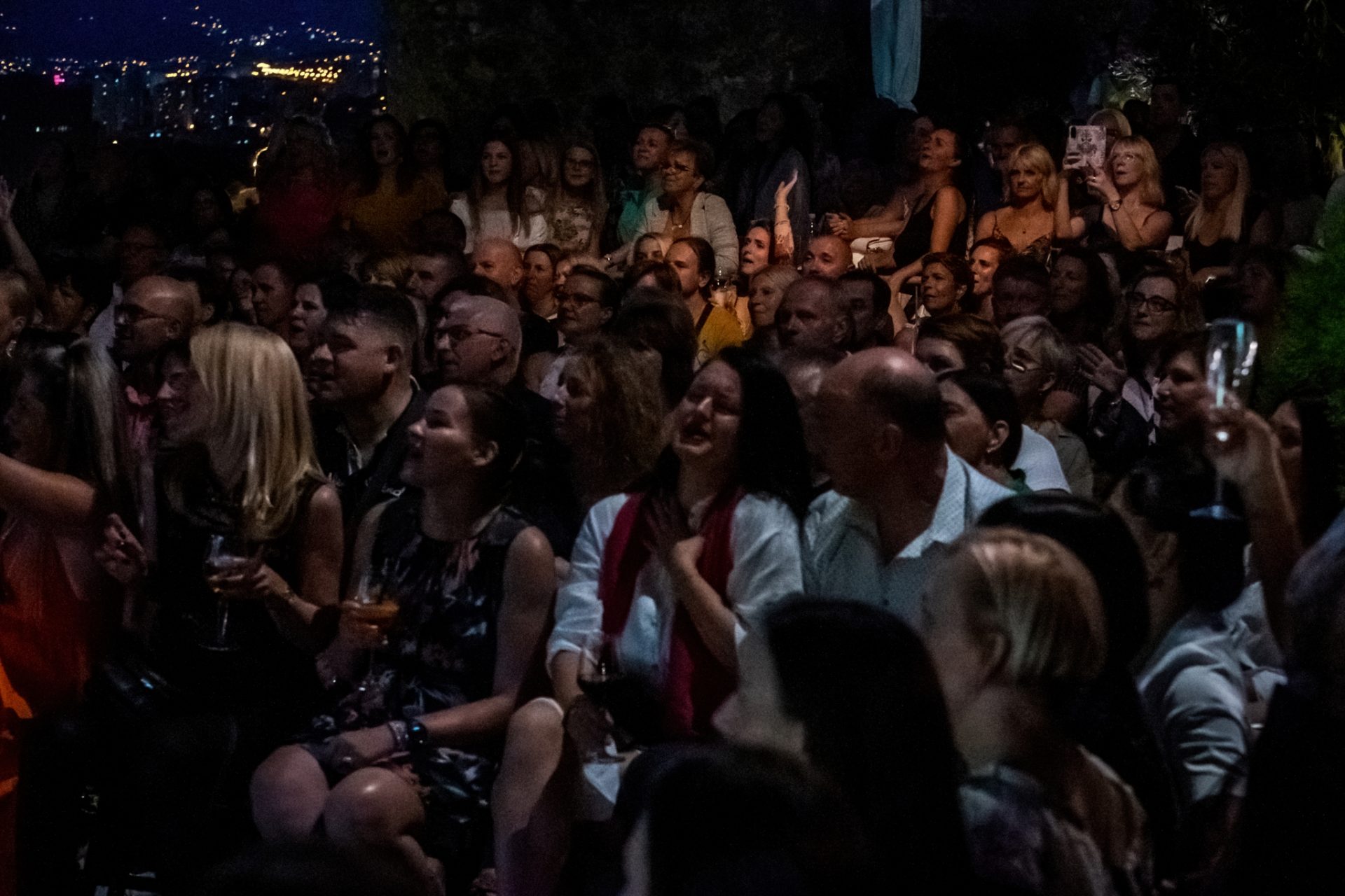 2022_07_13-21_41_33-00110_ILCE-7M3-low-light