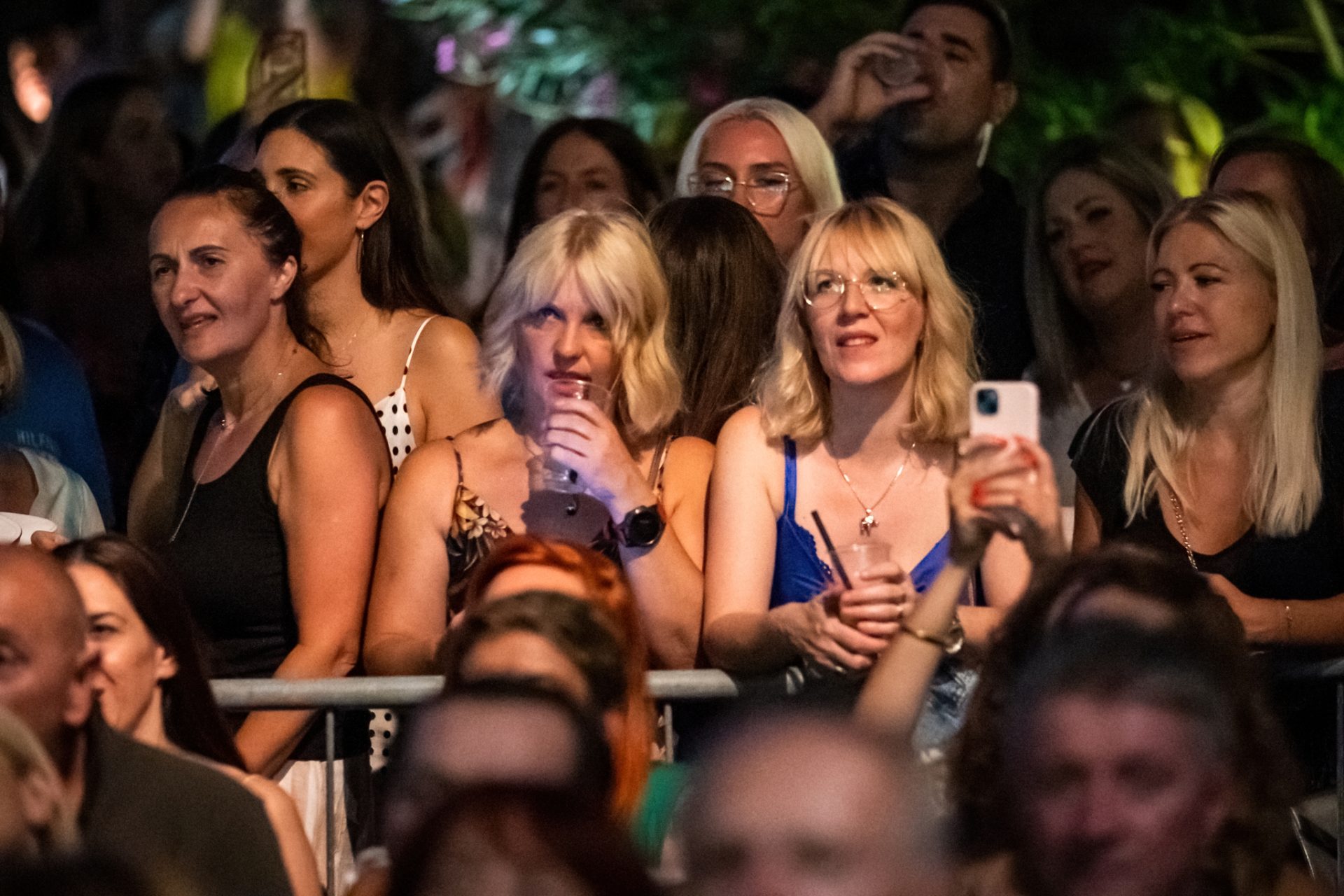 2022_07_13-21_46_42-00153_ILCE-7M3-low-light