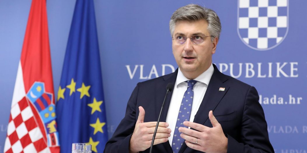 Plenković zahvalio starom i najavio novog ministra financija Plenković zahvalio starom i najavio novog ministra financija