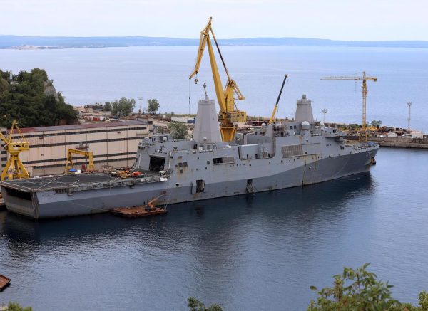 Američki ratni brodovi USS Arlington i USNS Carson City na redovnom održavanju u brodogradiilištu Viktor Lenac