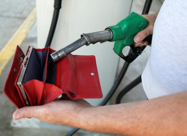 Zbog visokih cijena goriva novčanici su ispražnjeni