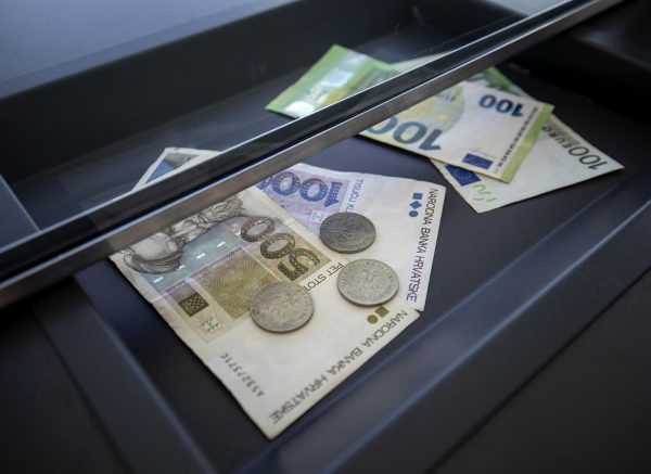 Hrvatska od 1. siječnja 2023. uvodi euro